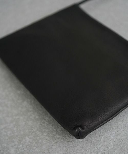 Mochi.モチ.horizontal bag [ma-pro-11/black]