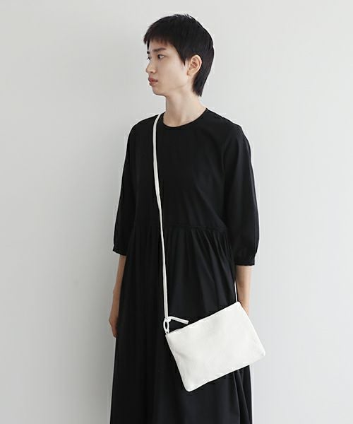 Mochi.モチ.horizontal bag [ma-pro-11/white]