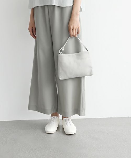 Mochi モチ horizontal bag [ma-pro-11/grey green]