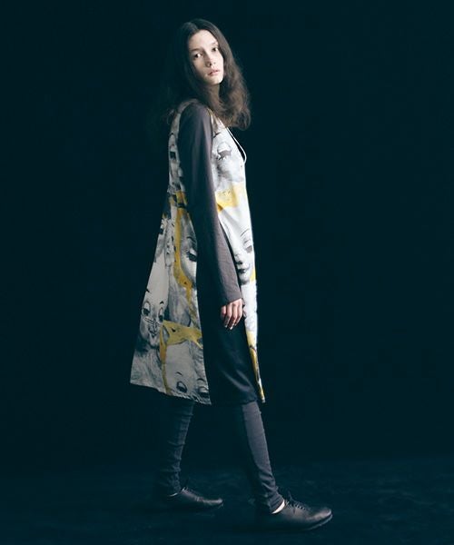 TOO HAJIMU.トヲハジム.眠子v-neck one piece [TOO-001-04 - 眠子×black/sa]