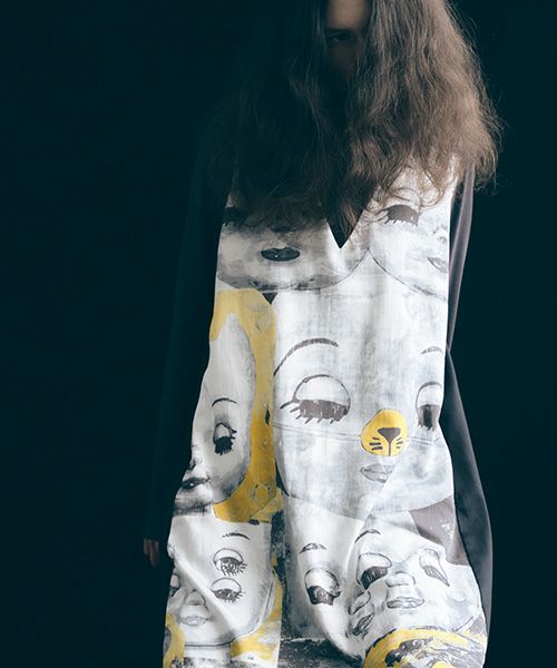 TOO HAJIMU.トヲハジム.眠子v-neck one piece [TOO-001-04 - 眠子×black/sa]