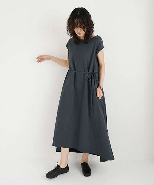 Mochi / home&miles.モチ / ホーム＆マイルズ.flare one piece [sumi]