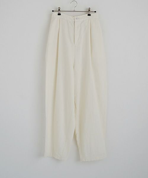 Mochi / home&miles.モチ / ホーム＆マイルズ.volume tuck pants [off white]