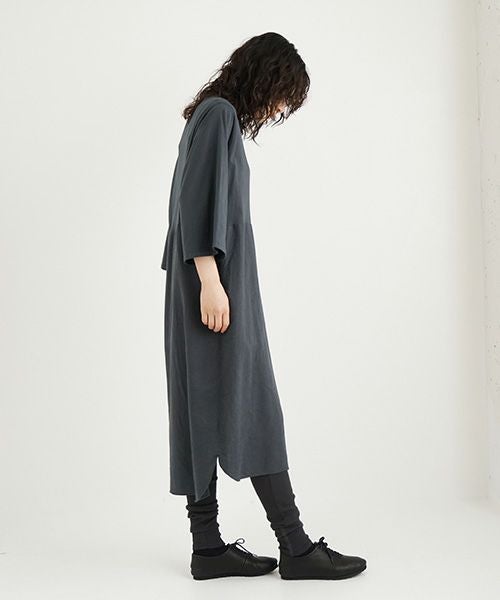 Mochi / home&miles.モチ / ホーム＆マイルズ.organic cotton ＆ linen layered one piece [sumi]