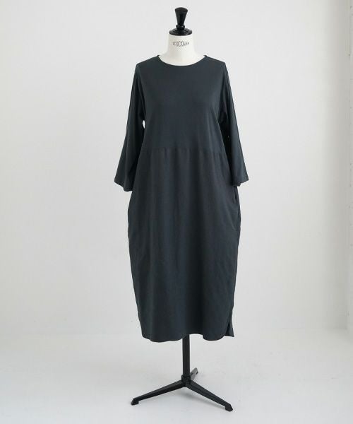 Mochi / home&miles.モチ / ホーム＆マイルズ.organic cotton ＆ linen layered one piece [sumi]