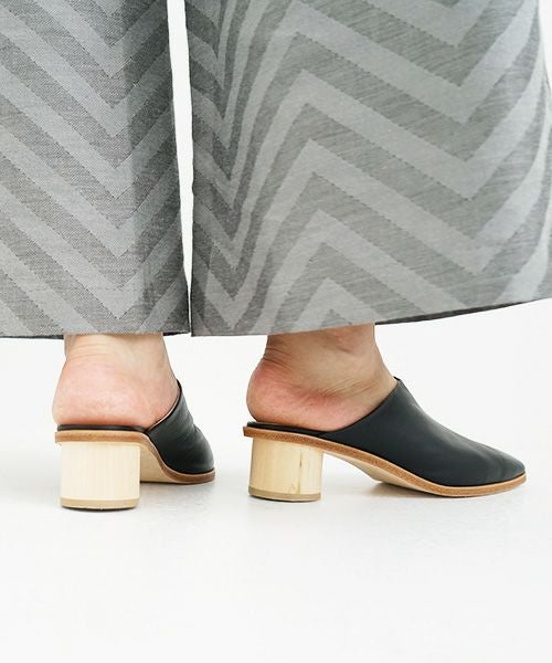 _Fot フォート wood heel mule sandals soft_circle(maple) [/black soft]_