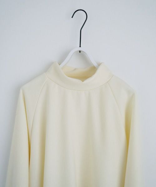 VUy.ヴウワイ.highneck knit vuy-a22-k01[WHITE]