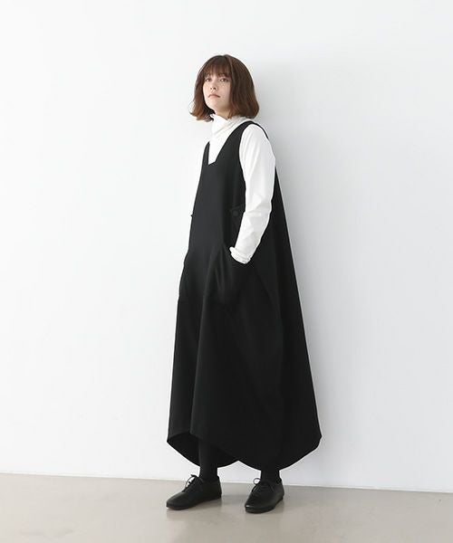 Mochi.モチ.square neck dress [ma22-op-02/black/・1]