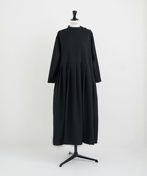 Mochi.モチ.hight neck tuck dress [ma22-op-04/black]