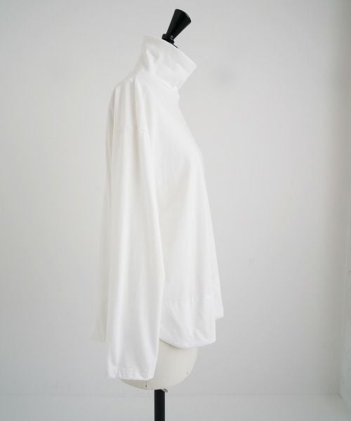 Mochi.モチ.side button top [ma22-b-02/white]
