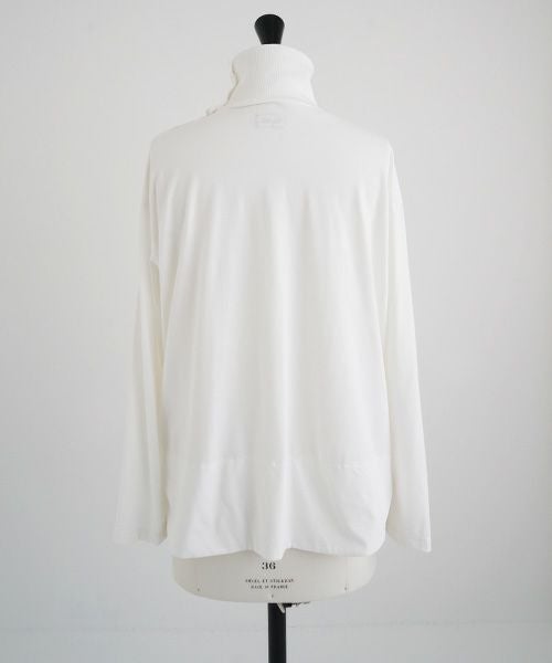 Mochi.モチ.side button top [ma22-b-02/white]