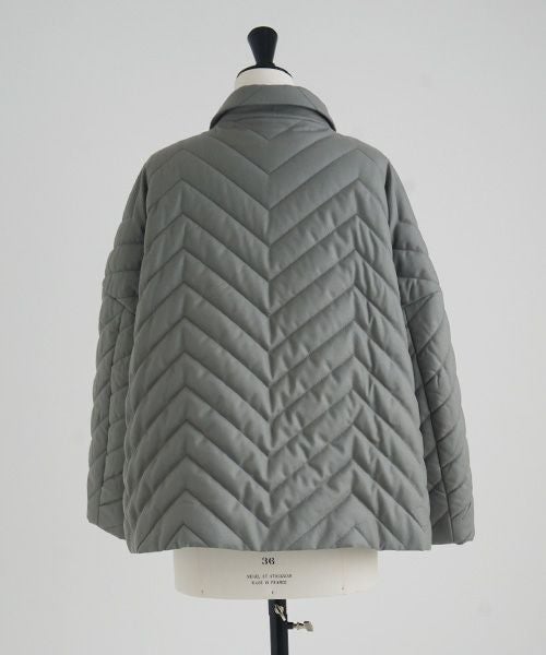 Mochi.モチ.quilted jacket [ma22-jk-02/green grey]