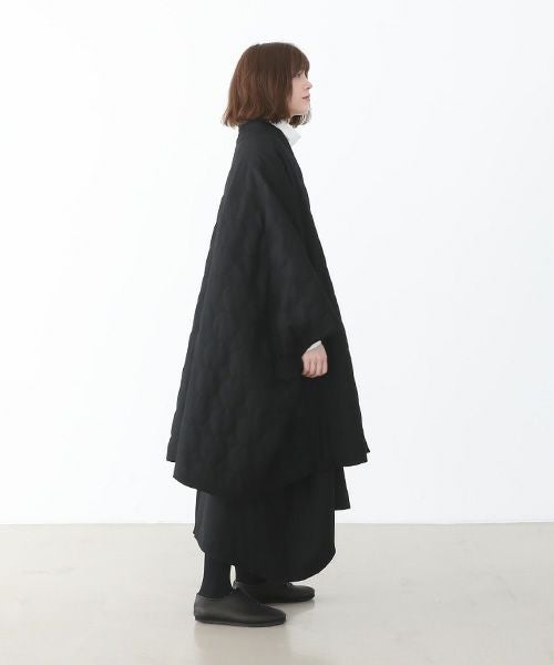 Mochi.モチ.quilted cape  coat [ma22-co-02/black quilted・]