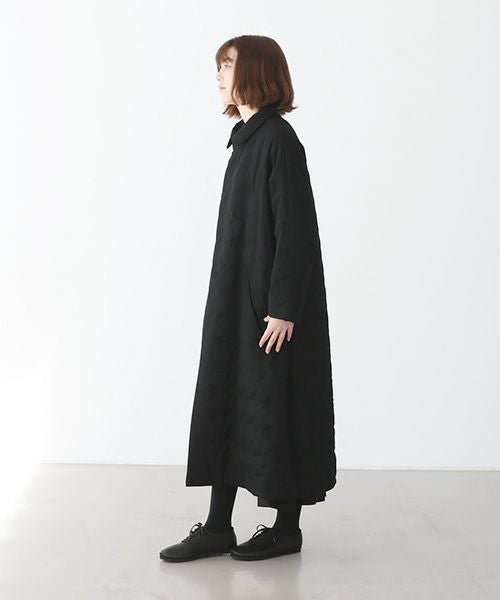 Mochi.モチ.stand fall collar coat (quilted). [ma22-co-03/quilted]