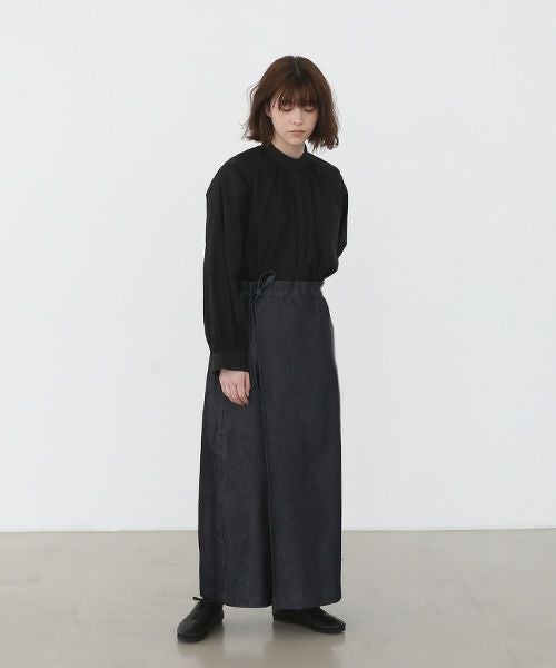 Mochi.モチ.wrap denim pants [ma22-pt-01/dark indigo]