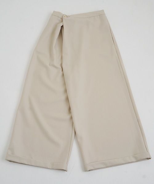 Mochi.モチ.asymmetry wide pants [ma22-pt-02/off beige]