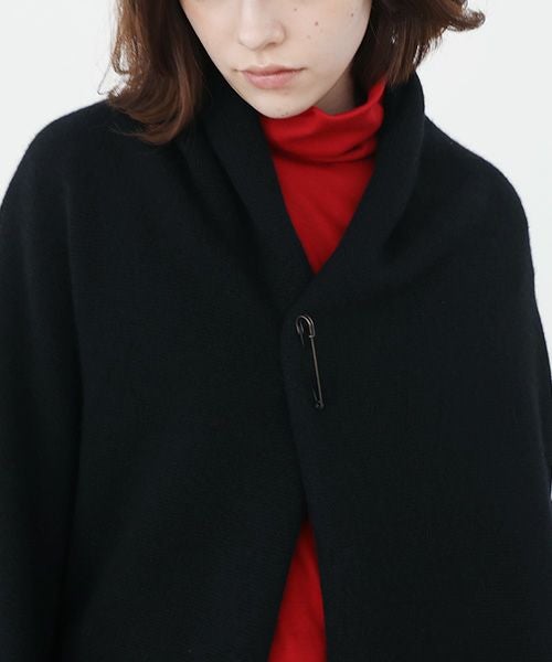 Mochi.モチ.pocket knit stole [m-a22-s-01/black]