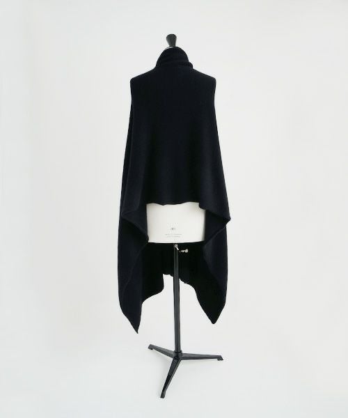 Mochi.モチ.pocket knit stole [m-a22-s-01/black]