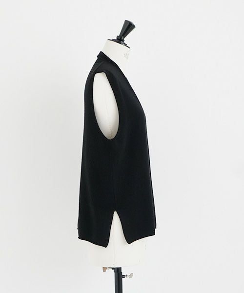Mochi.モチ.cashmere v-neck vest [ma22-kn-01/black・sa]