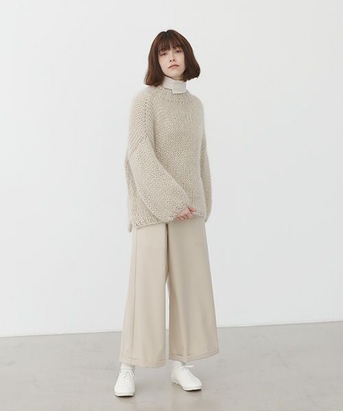 Mochi.モチ.hand knitted sweater [ma22-kn-04/beige]
