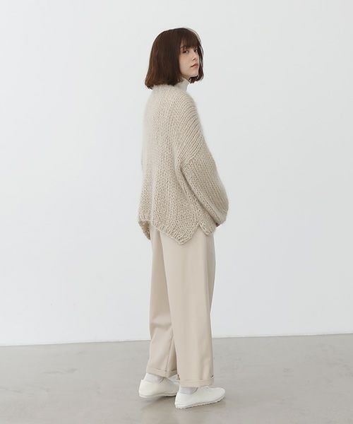 Mochi.モチ.hand knitted sweater [ma22-kn-04/beige]