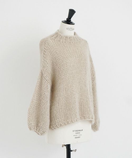 Mochi.モチ.hand knitted sweater [ma22-kn-04/beige]