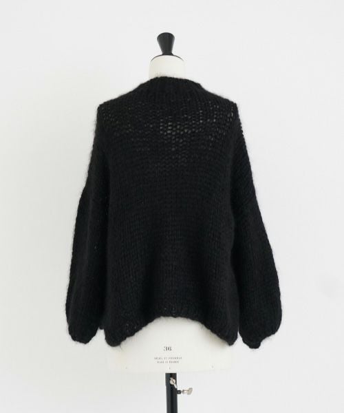 Mochi.モチ.hand knitted sweater [ma22-kn-04/black]
