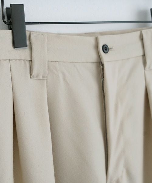 VU.ヴウ.knee wide pants vu-a22-p10[OFF WHITE]_