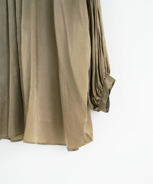 suzuki takayuki スズキタカユキ puff-sleeve blouse [T001-12/bay leaf]