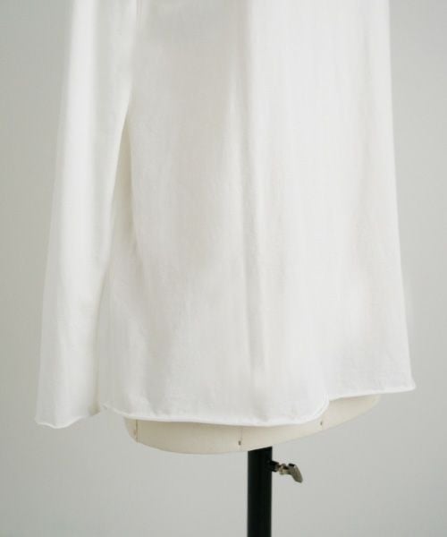 Mochi / home&miles.モチ / ホーム＆マイルズ.turtle-neck cut & saw [off white]