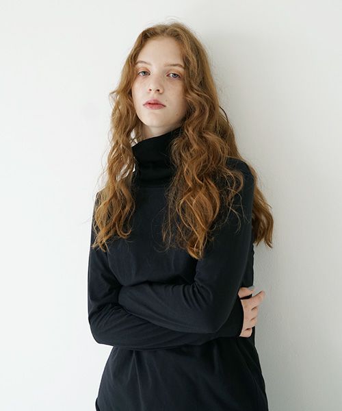 Mochi / home&miles.モチ / ホーム＆マイルズ.turtle-neck cut & saw [black]