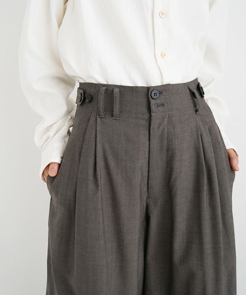 YANTOR.ヤントル.Chambray Wool 2tuck wide Pants[Y225PT05/GREIGE]