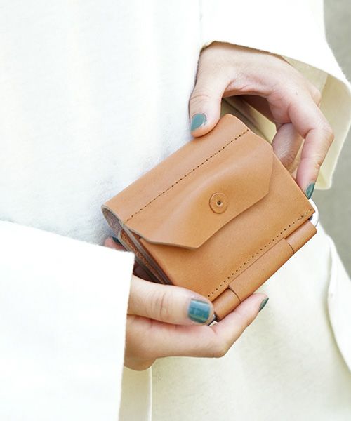macromauro マクロマウロ.AL FRI-FOLDED WALLET [CAMEL]_