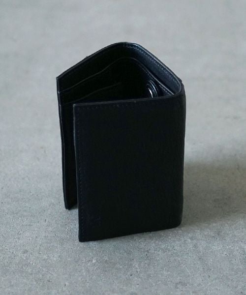 VUm PRODUCT B12 mini wallet deer leather / black