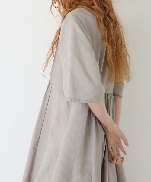 Mochi.モチ.Jacquard dress [greige]