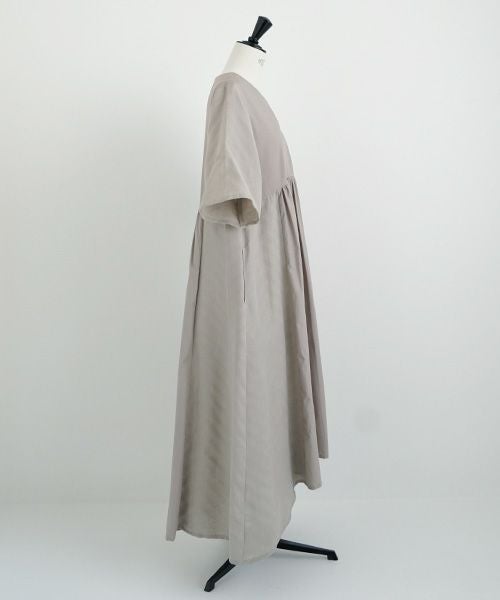 Mochi.モチ.Jacquard dress [greige]