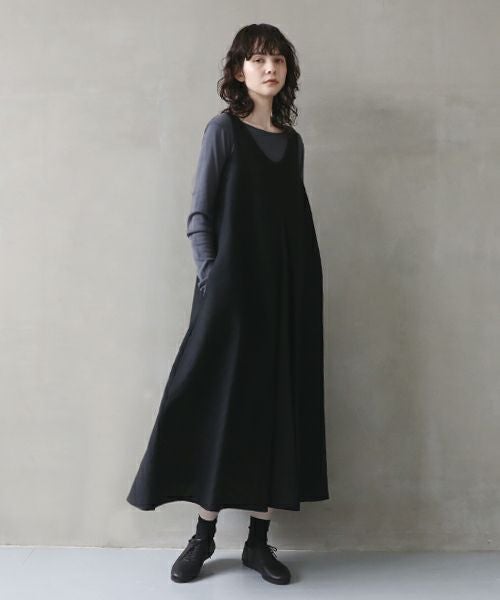 Mochi.モチ.tent line Jacquard dress [black]