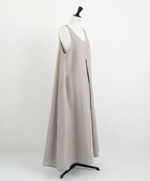 Mochi.モチ.tent line Jacquard dress [greige]