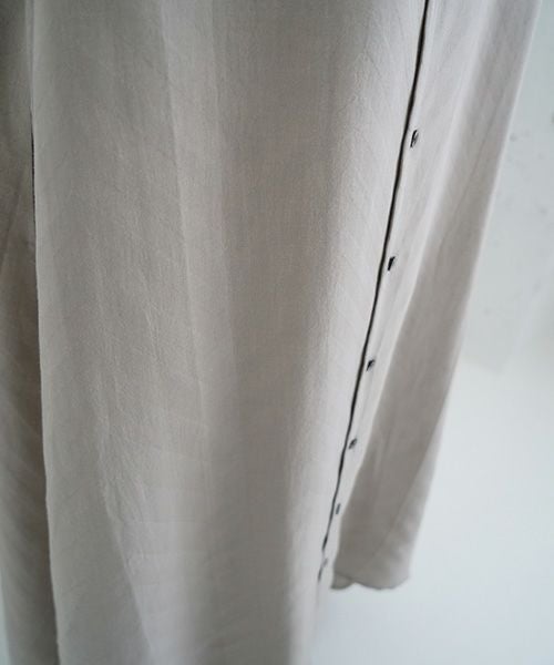 Mochi.モチ.tent line Jacquard dress [greige]