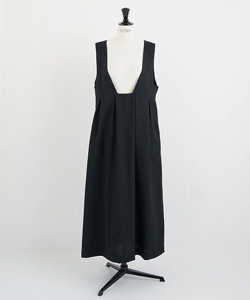 Mochi<br>モチ<br>jumper tuck skirt [black]<br>ジャンパータックスカート