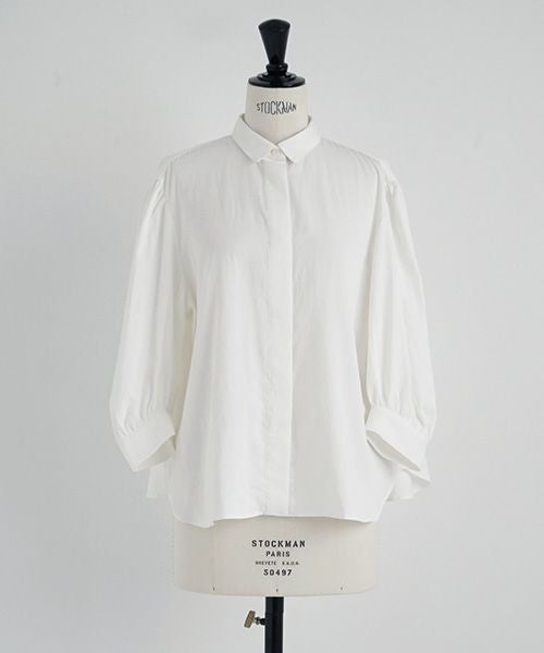 Mochi.モチ.organic cotton blouse [off white]