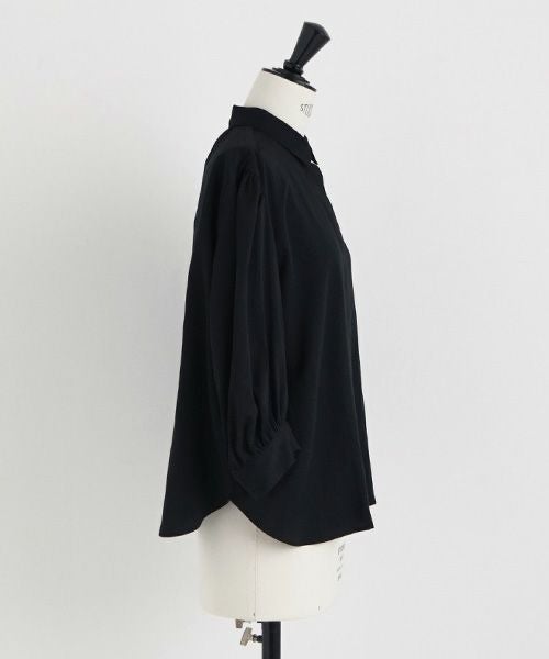 Mochi.モチ.organic cotton blouse [black/sa]