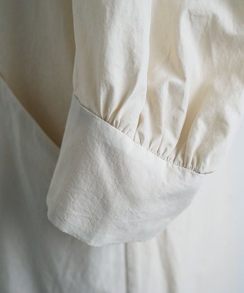 Mochi.モチ.puff sleeve dress [ecru]