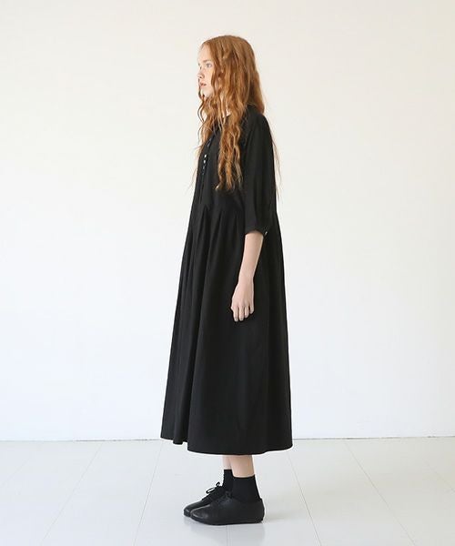 Mochi.モチ.button dress [black]