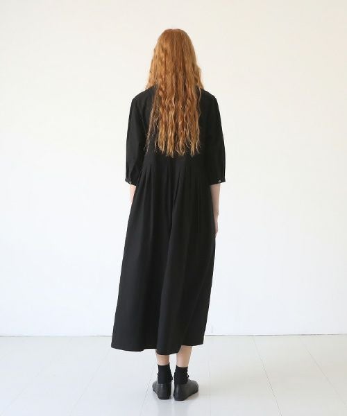 Mochi.モチ.button dress [black]