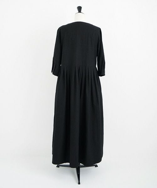Mochi.モチ.button dress [black]