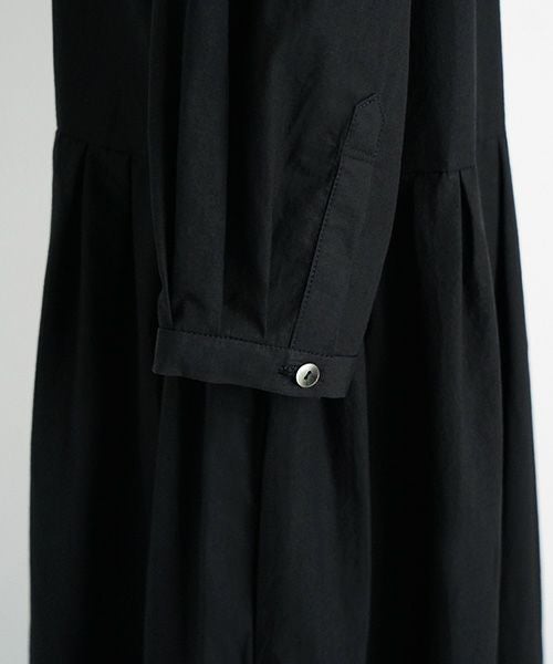 Mochi.モチ.button dress [black]