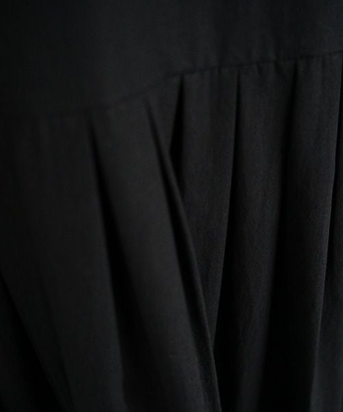 Mochi.モチ.button dress [black]