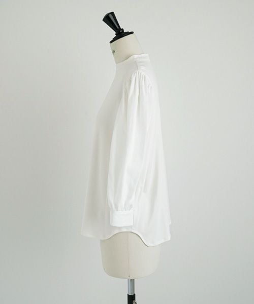 Mochi.モチ.volume sleeve tops [off white]