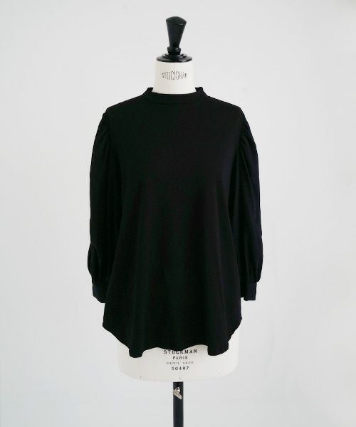 Mochi.モチ.volume sleeve tops [black]